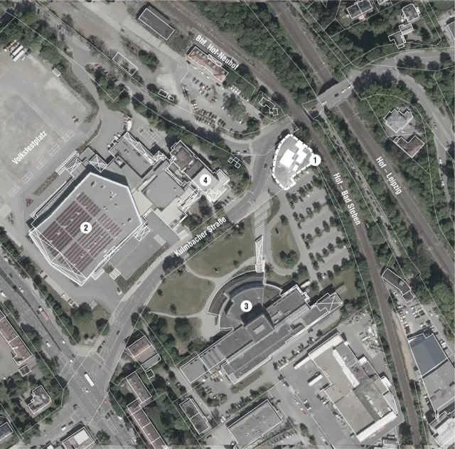 Hof: Laeplan mit Planungsgebiet (1) und unmittelbarem Umfeld: Freiheitshalle (2), Theater (3), Hotel Central (4)