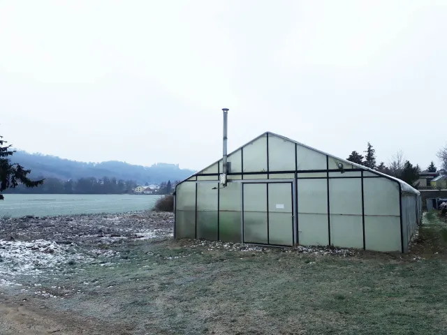 Dörfles-Esbach: Itztal Blick auf Coburger Veste